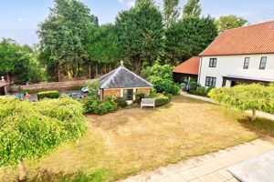 Photo 9- click for photo gallery